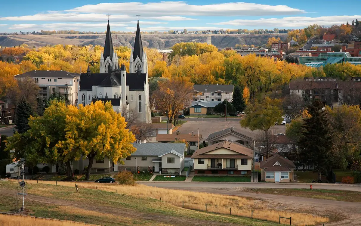 Investing in Alberta Real Estate | Medicine Hat