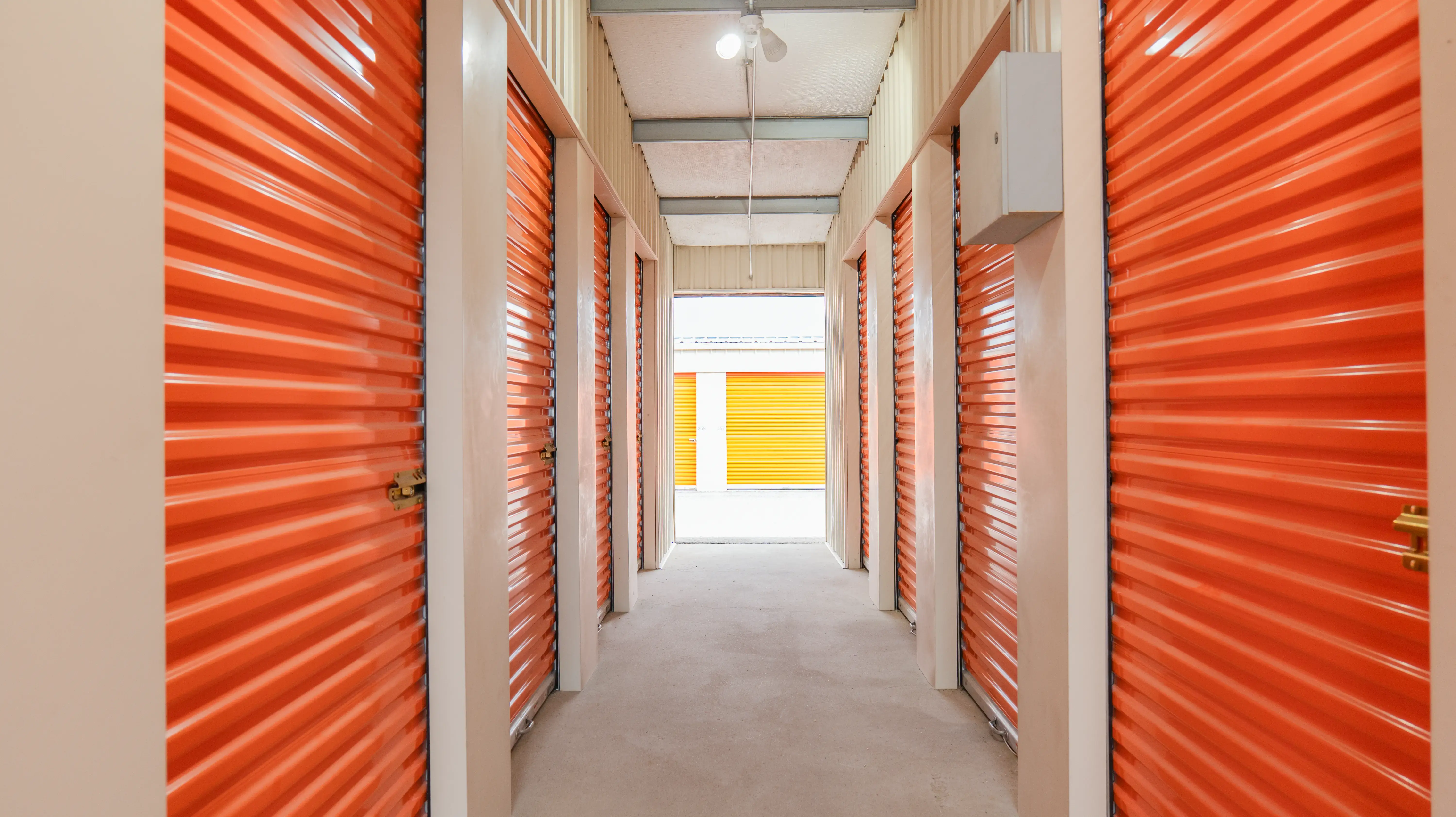 Mini Mall Storage Properties Closes Largest Inaugural Unsecured Debenture Offering in Canadian Real Estate History