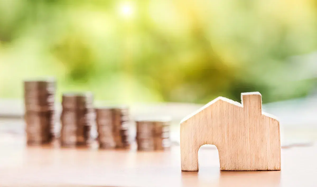 Multi-Family Real Estate Investing in Tumultuous Times Multi-Family Real Estate Investing in Tumultuous Times